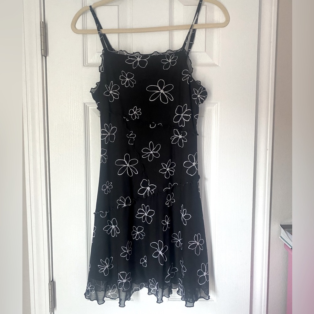 Cute casual or special occasion dress.  Size small.